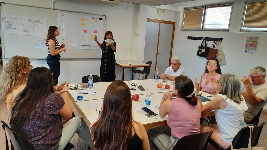 Sociogramas en el barrio de Carrús - proyecto CAIR